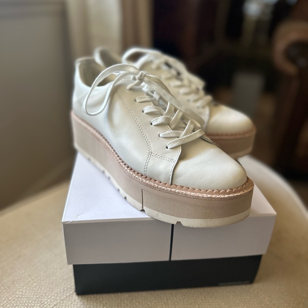 Dolce Vita Toyah White Leather Sneakers